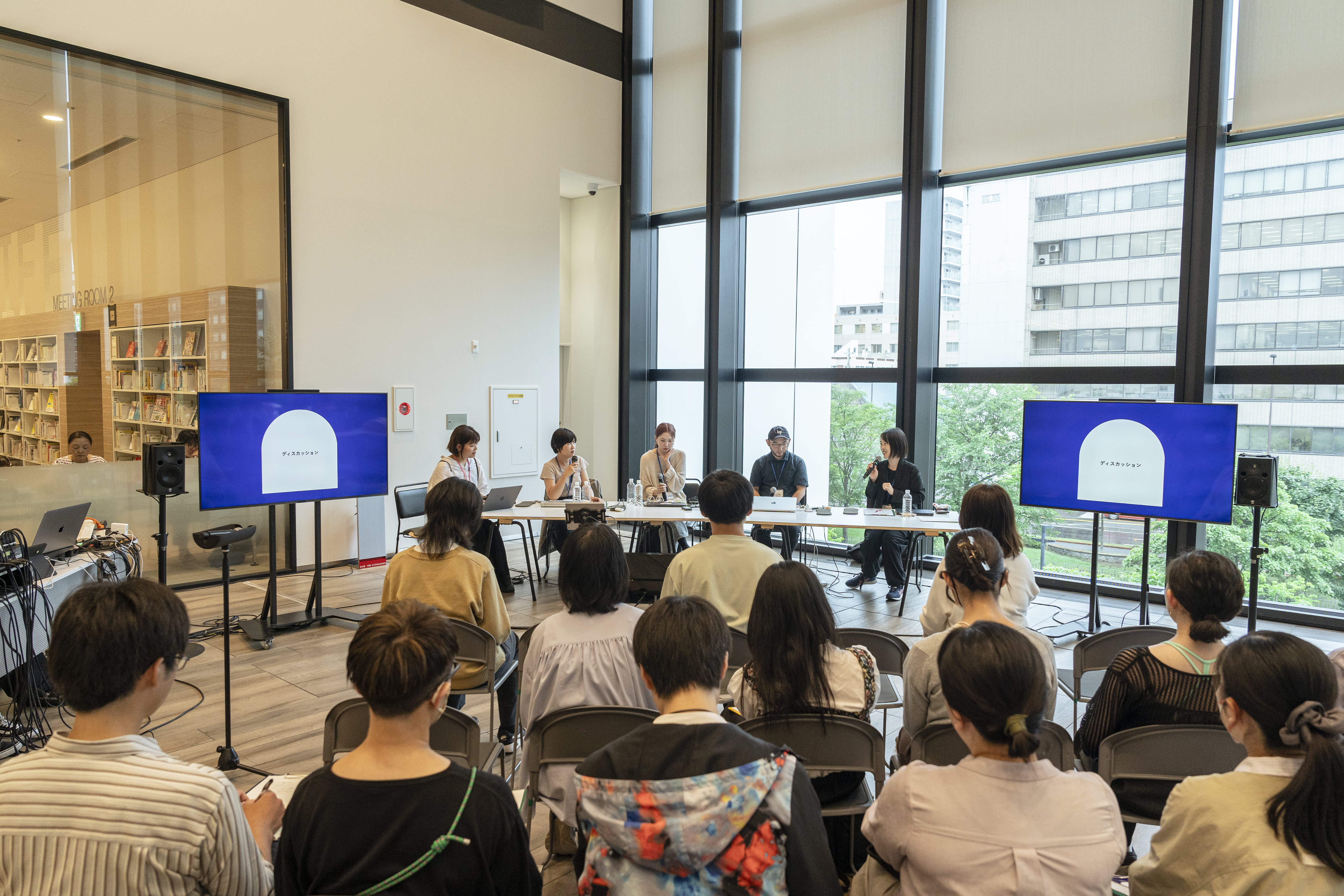 SCARTS×CoSTEPアート＆サイエンスプロジェクト 市原佐都子『肉の上を粘菌は通った』イメージ画像1