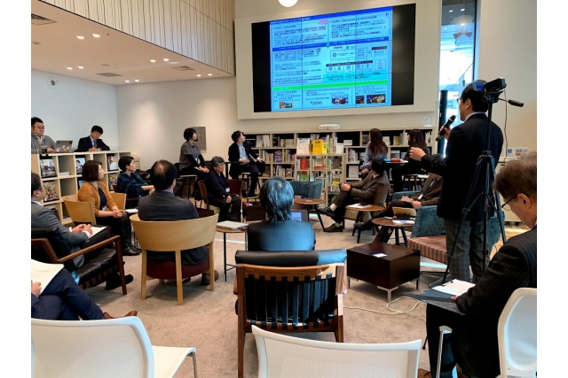 札幌市スタートアップエコシステムの拠点形成戦略関連事業企画 ブレーンストーミングミーティングイメージ2枚目