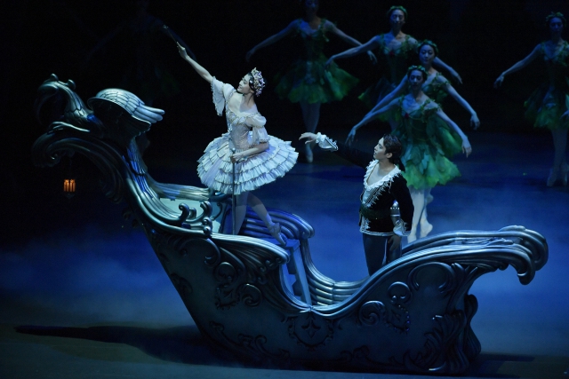 新国立劇場バレエ団「眠れる森の美女」イメージ画像